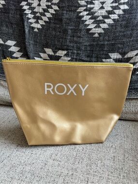 Roxy Gold Cosmetic Bag